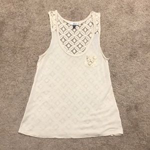 Lace back tank top
